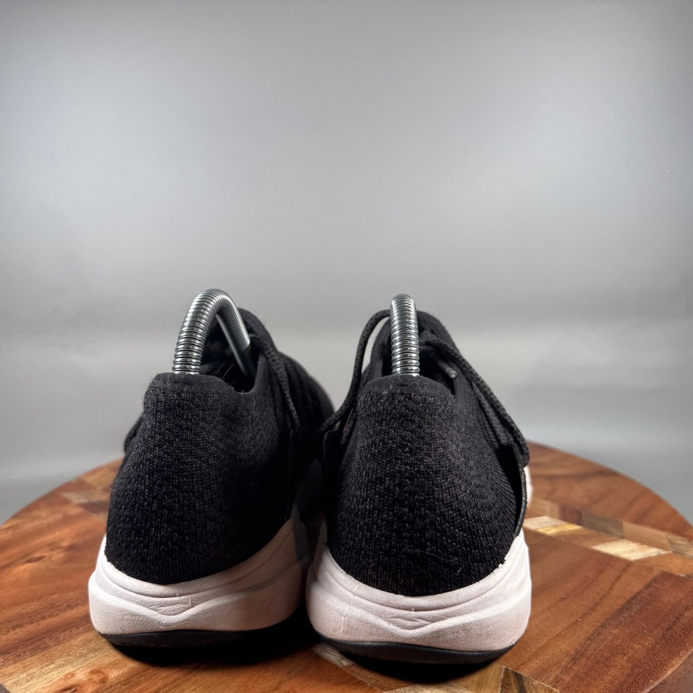 Vessi Everyday Sneaker Womens 7 Black White Waterproof Knit Slip On Shoes - Picture 4 of 7
